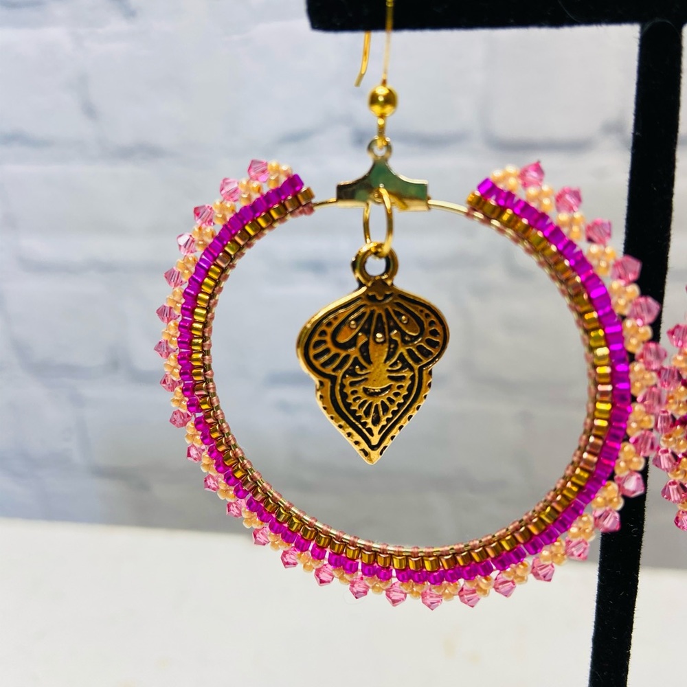 HANDMADE Hoop Beaded Boho Dangle Pink Earrings - Picture 2 of 7